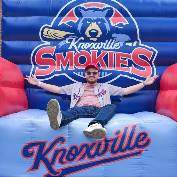 Meet your Posher, Ryan - Picture 1 of 1